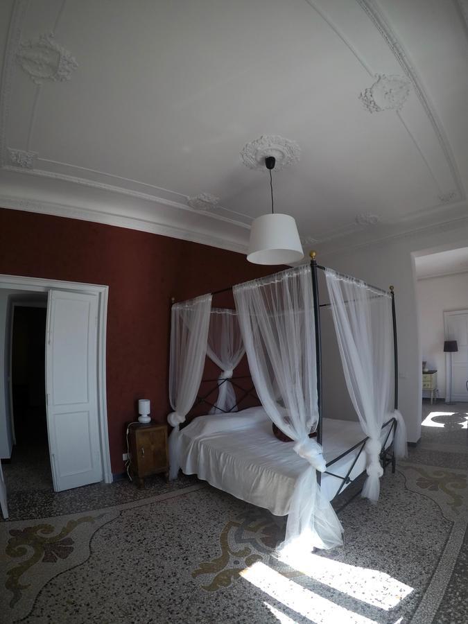 B&B Al Fronte Del Porto Genova Kültér fotó